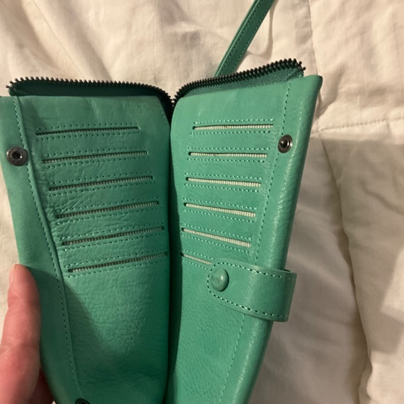 Wristlet - Picture 3 of 3